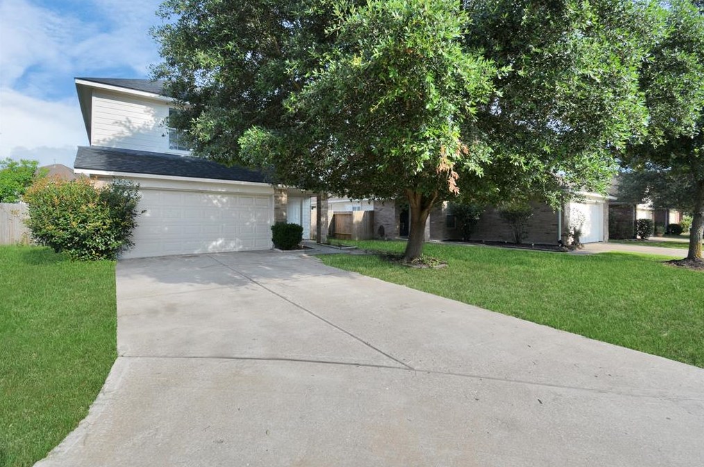 17015 Bluejay Trails Ct, Hockley, TX 77447