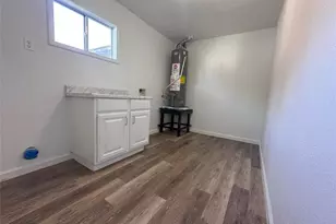 114 W Alfred St, El Campo, TX 77437 - Photo 18