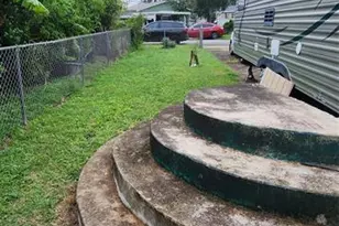 57 Lakeside Dr S, Los Fresnos, TX 78566 - Photo 6