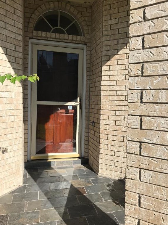 707 Redwood Bend Ln, Pearland, TX 77584