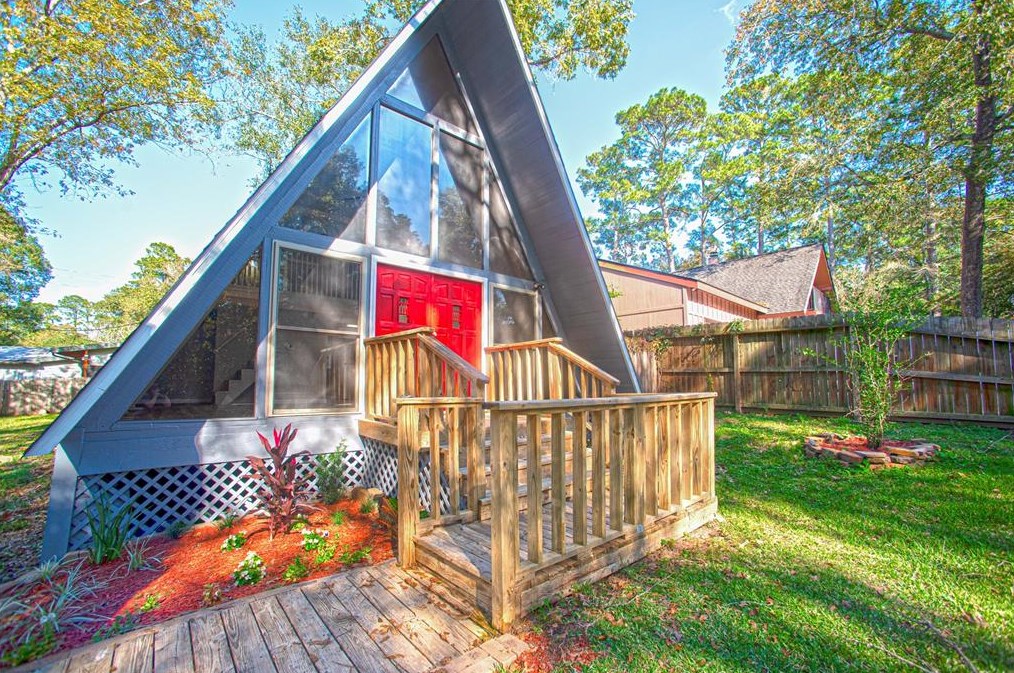 117 Cheyenne Ct, Conroe, TX 77304