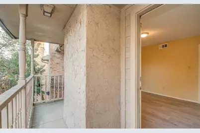 10615 Briar Forest #202, Houston, TX 77042 - Photo 18