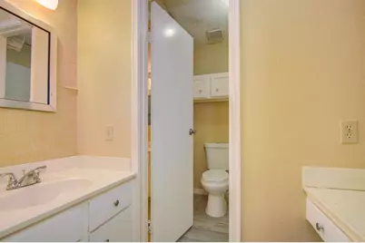 10615 Briar Forest #202, Houston, TX 77042 - Photo 14