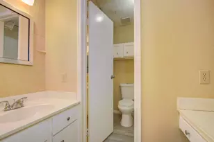 10615 Briar Forest, Houston, TX 77042 - Photo 14