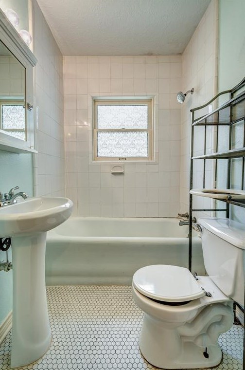 122 North St, Houston, TX 77009