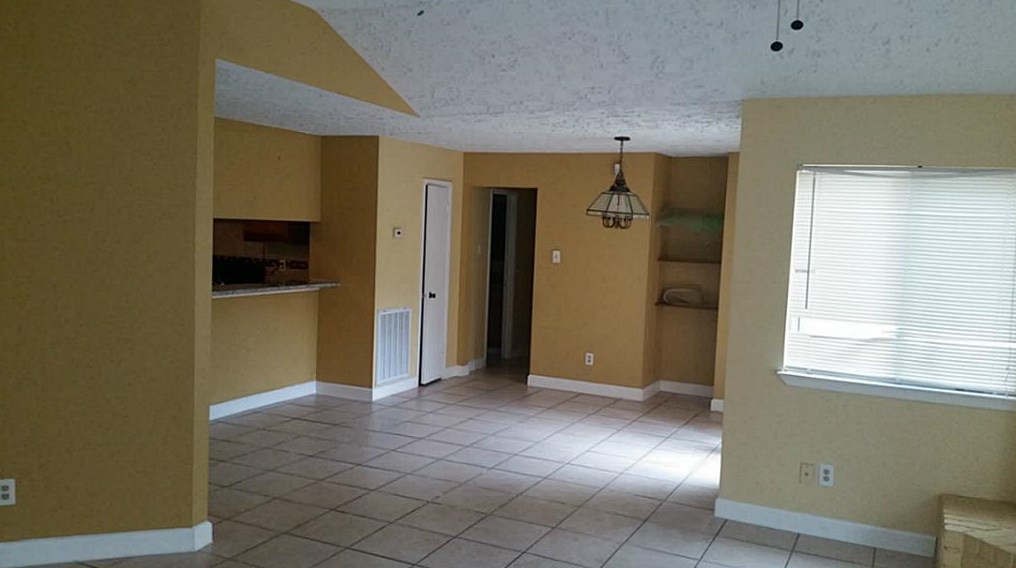 16210 Olive Glen Dr, Houston TX  77082-2827 exterior