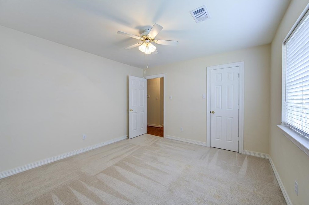 3502 Clover Vly Dr, Humble TX 77345-3018 exterior