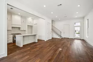 209 Sutton Row Pl, Houston, TX 77024 - Photo 6