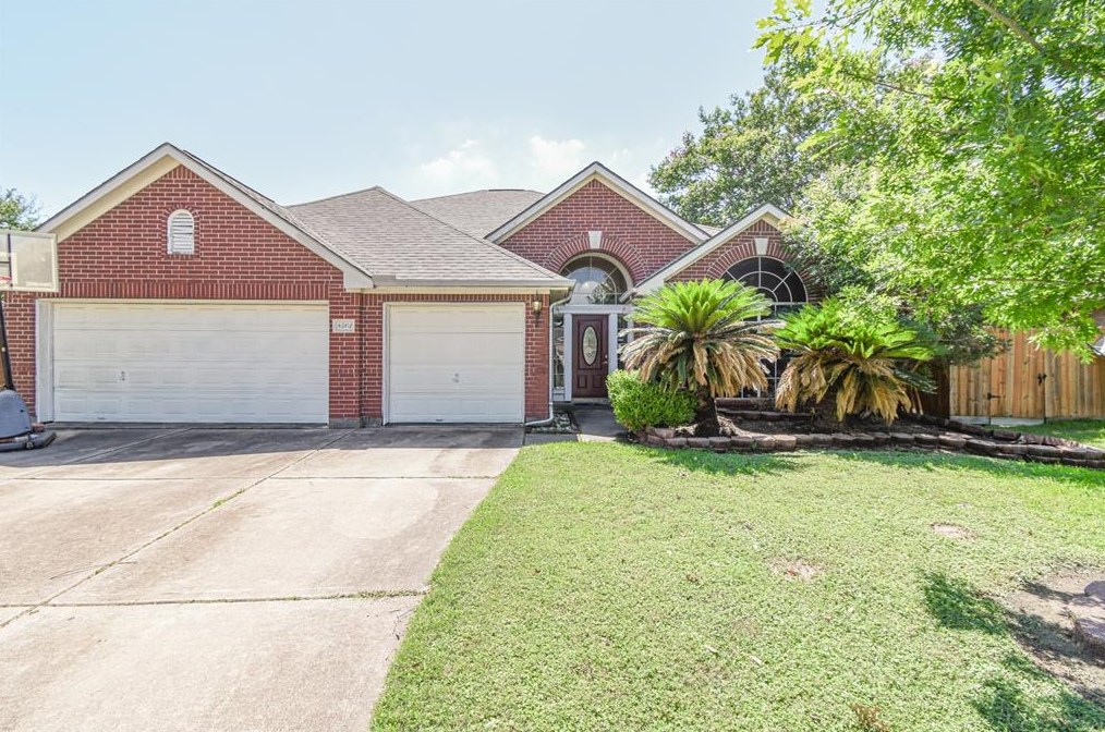 8503 Majesticbrook Dr, Houston, TX 77095-3066