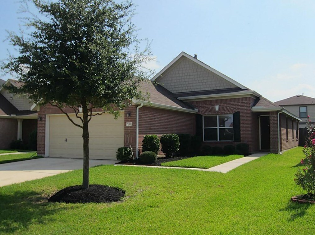 7902 Crestbrook Manor Ln, Cypress, TX 77433-2621