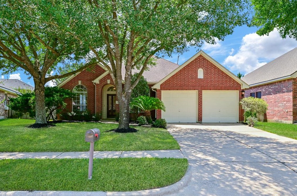 1214 Berwick Manor Ct, Spring, TX 77379-3046