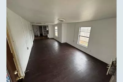 3355 Brantley Street, Dallas, TX 75212 - Photo 2