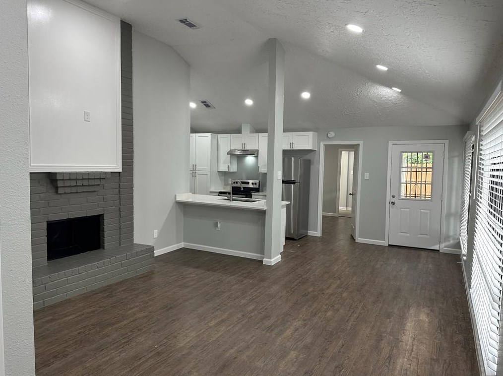 6717 Greenyard Dr, Houston, TX 77086-1423