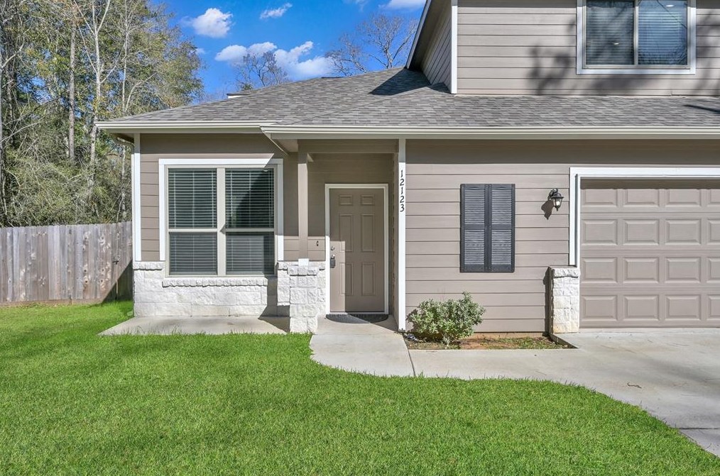 12123 Rollingwood Loop, Conroe TX  77303-3631 exterior