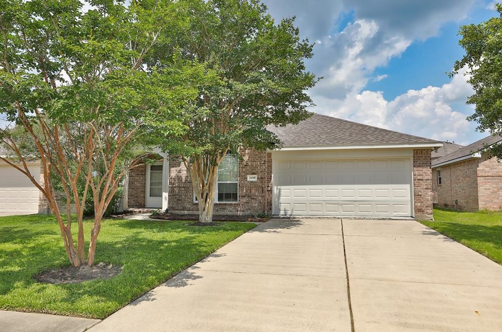 24918 Oconee Dr, Tomball, TX 77375