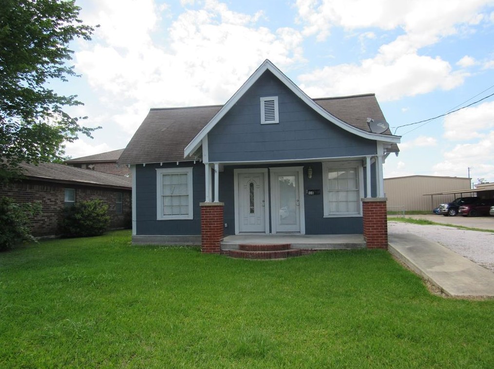108 S Bonham Ave, Cleveland, TX 77327