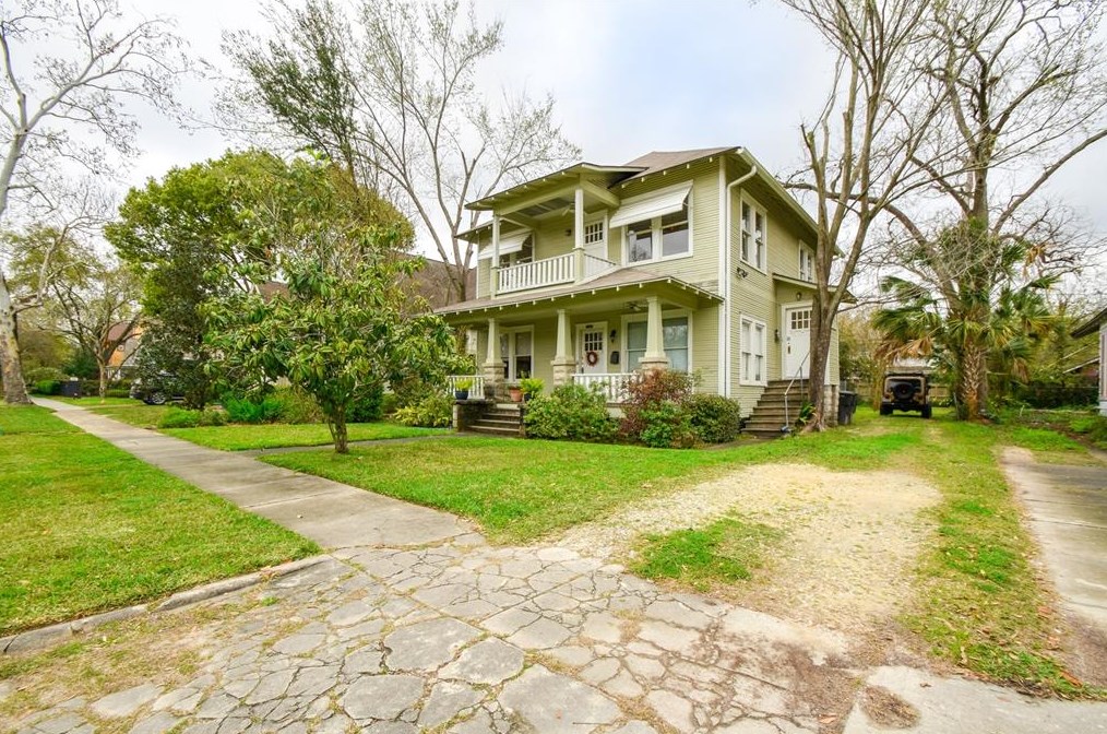 1628 Harvard St, Houston, TX 77008