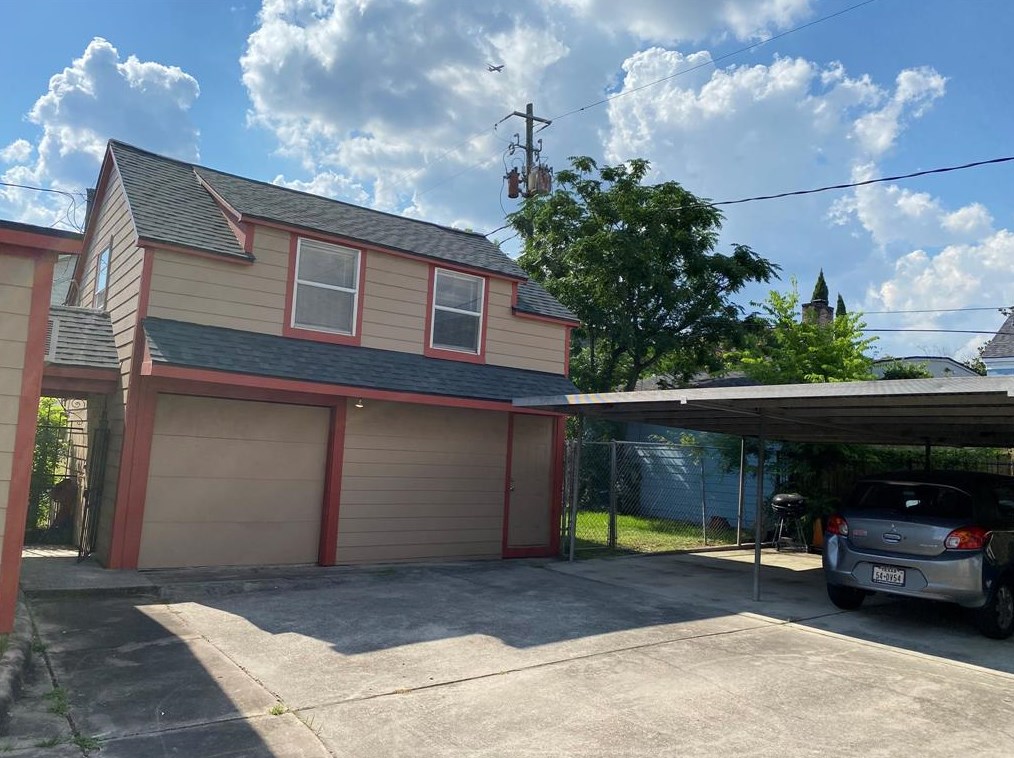 3225 Charleston St, Houston, TX 77021