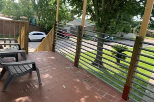 213 1st St, Galveston, TX 77550 - Photo 16