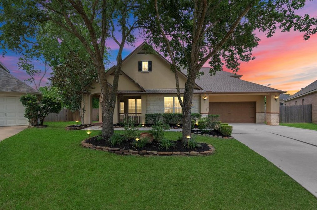 8803 Wenona Walk, Missouri City, TX 77459-6155