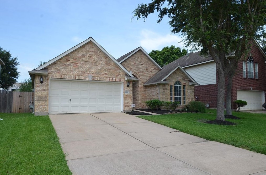 15014 White Forge Ln, Sugar Land, TX 77498-0927