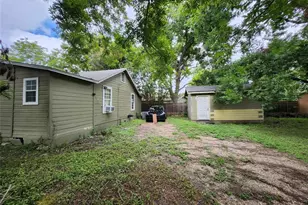 4810 Alf Ave, Austin, TX 78721 - Photo 6