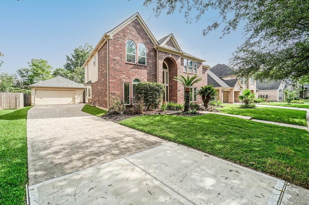 4523 Cedar Ridge Trl, Houston, TX 77059-3119