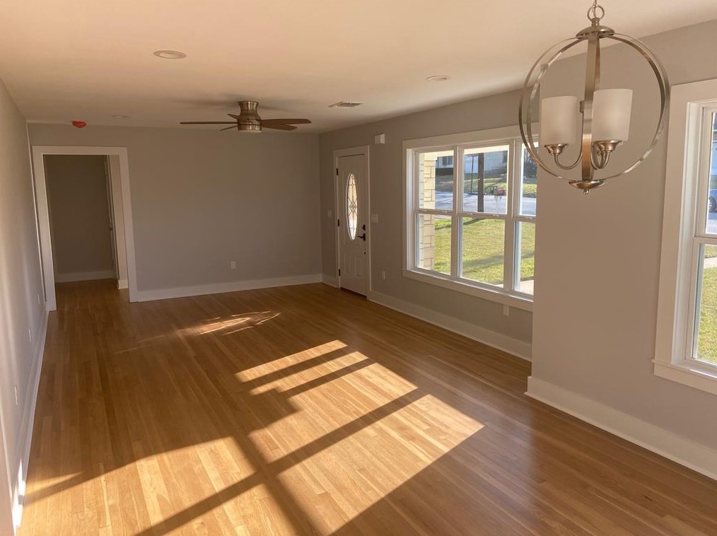 1805 Marjorie St, Brenham, TX 77833-5301