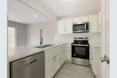 11624 Village Place Drive #327, Houston, TX 77077 - Photo 18