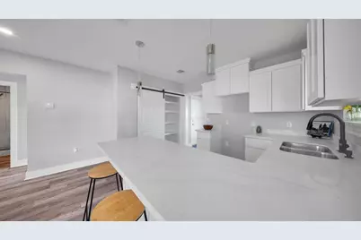 207 E Gulf Street, Baytown, TX 77520 - Photo 6