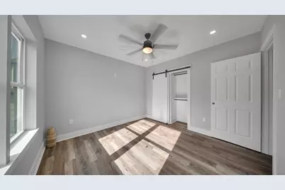207 E Gulf Street, Baytown, TX 77520 - Photo 10