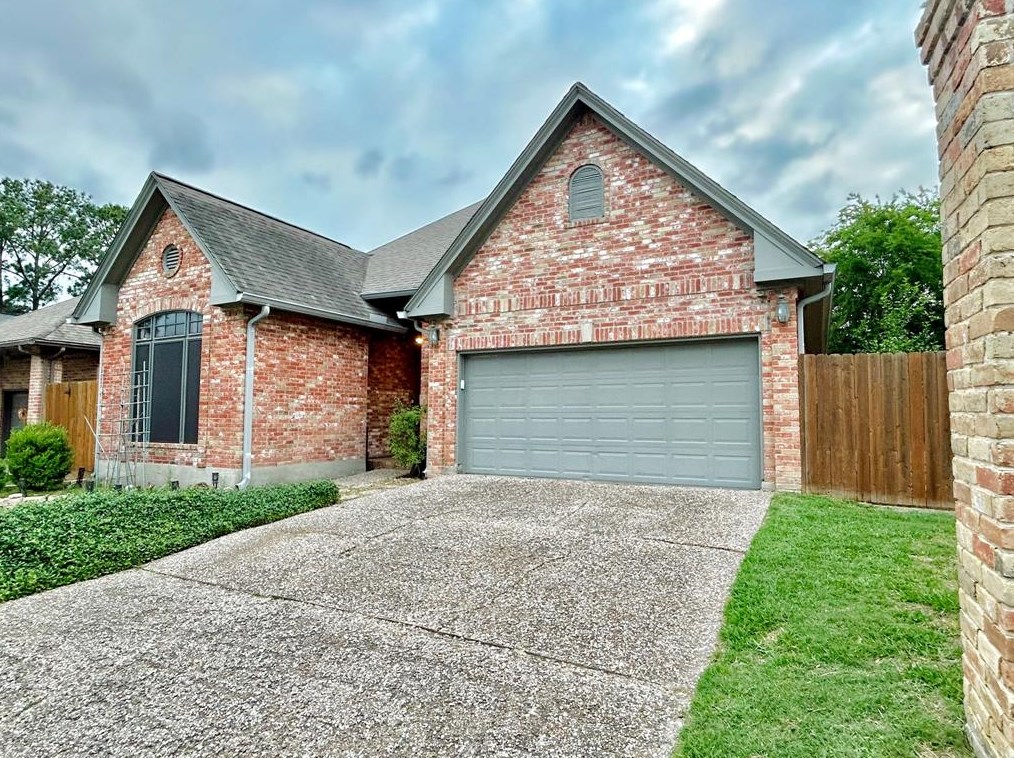 16306 Knightrider Dr, Spring, TX 77379-6840