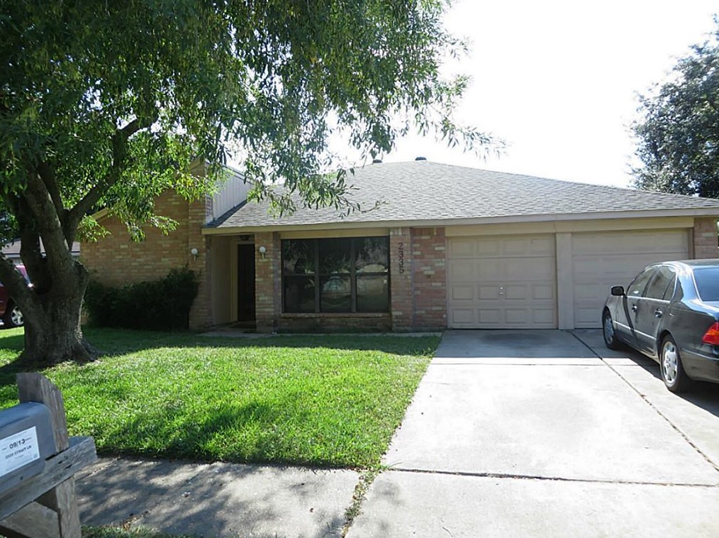 2335 Strait Ln, Houston, TX 77084