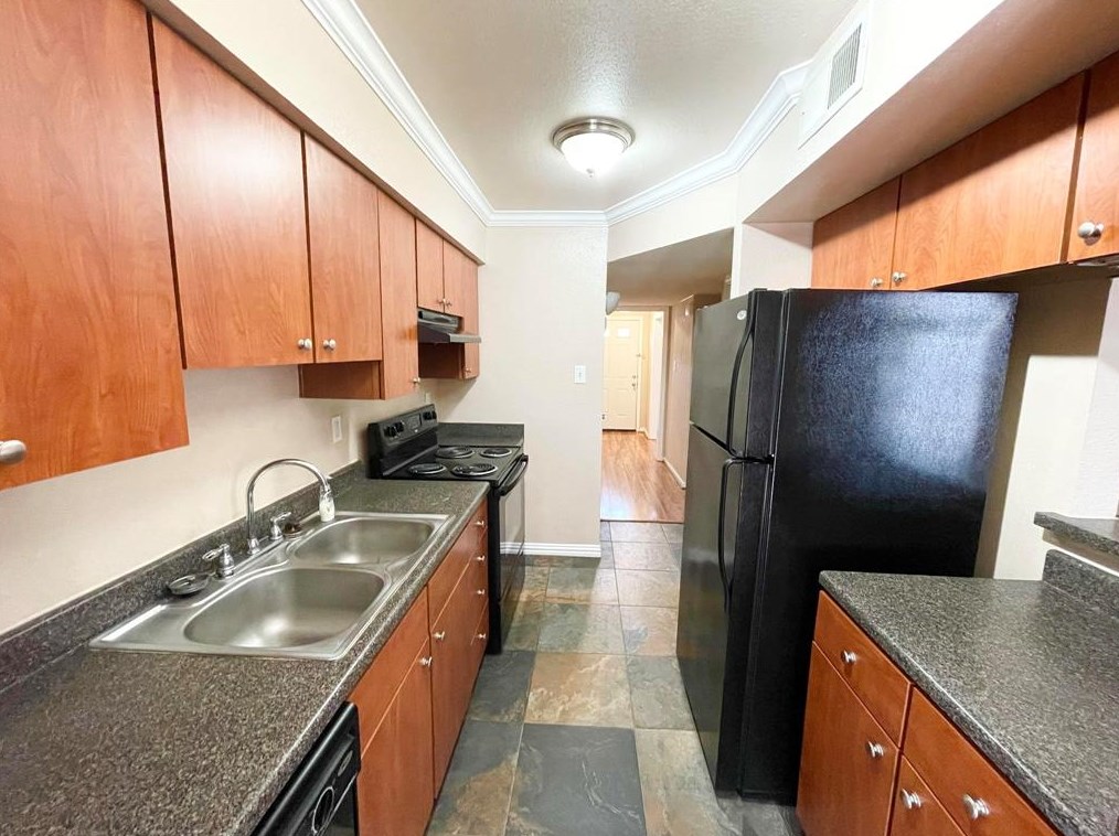 9303 Hammerly Blvd #803, Houston, TX 77080