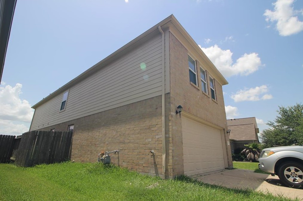 3015 Madison Elm St, Katy TX  77493-4516 exterior