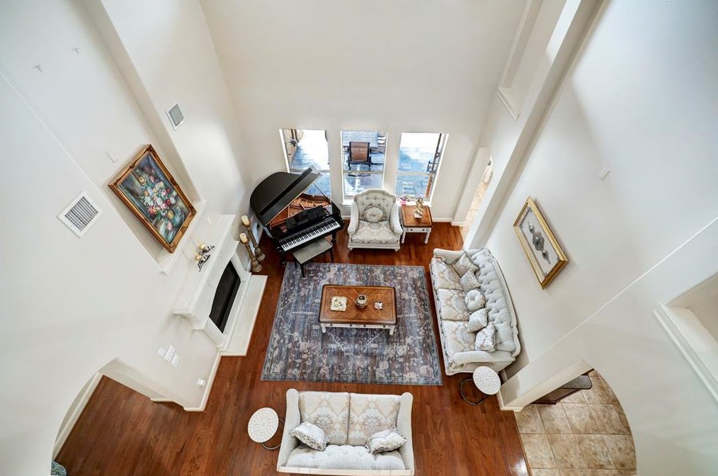 103 Trudeau Ln, Sugar Land TX 77498-6354 exterior