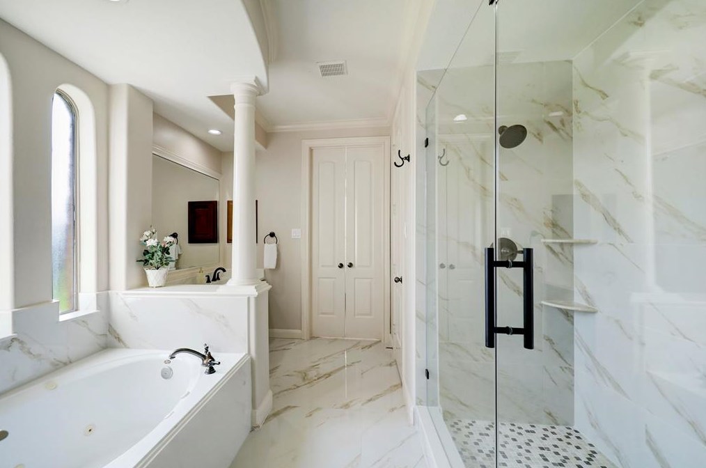 103 Trudeau Ln, Sugar Land TX 77498-6354 exterior