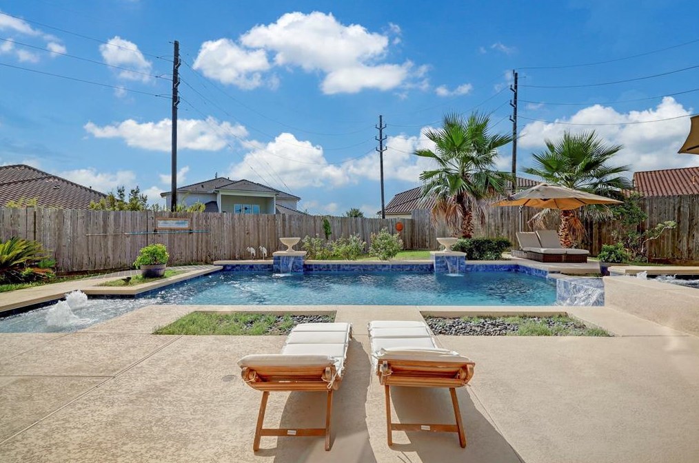 103 Trudeau Ln, Sugar Land TX 77498-6354 exterior