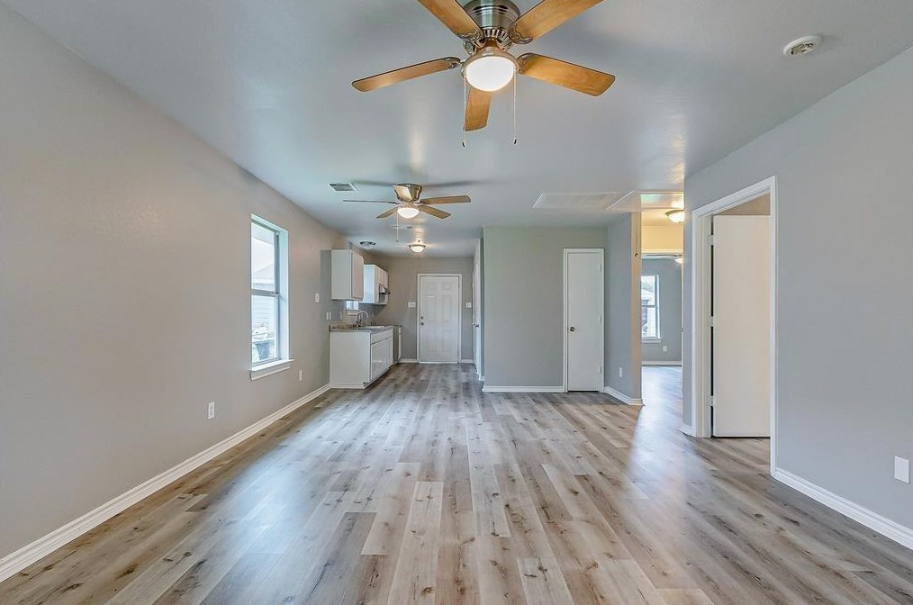 11315 Roandale Dr, Houston TX  77048-1524 exterior