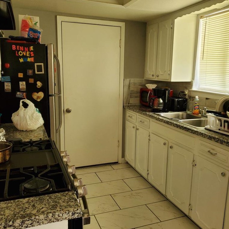 1566 Tarberry Rd, Houston TX  77088-5040 exterior