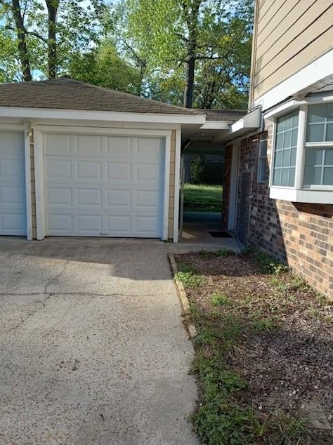 2629 N Woodloch St, Conroe, TX 77385