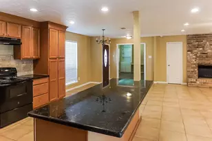 5030 Summit Lodge Dr, Katy, TX 77449 - Photo 8