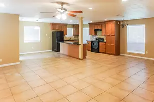 5030 Summit Lodge Dr, Katy, TX 77449 - Photo 4