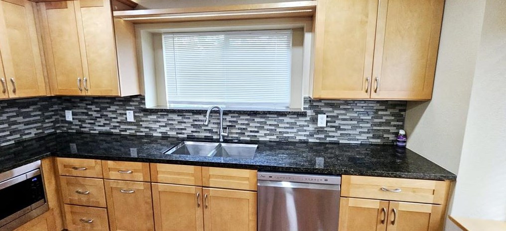 1410 Vickery Dr, Sugar Land TX  77498-2465 exterior