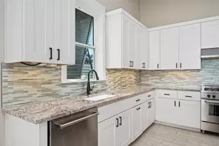 124 Reserve Ln, Rockport, TX 78382 - Photo 16