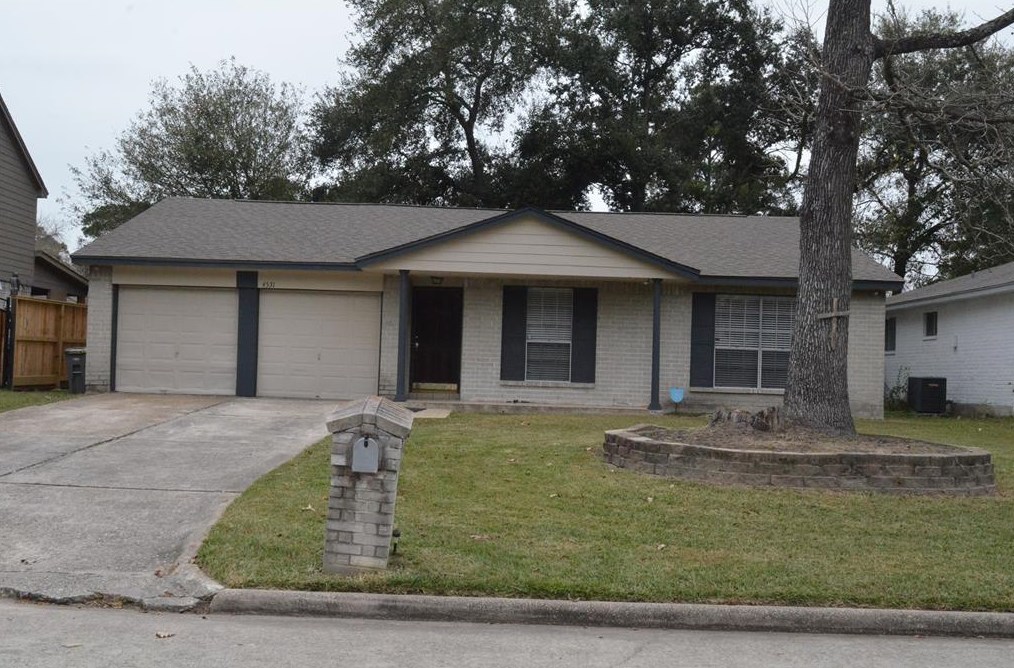 4531 Burkegate Dr, Spring TX  77373-9313 exterior