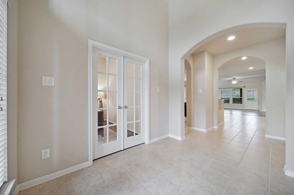 18919 Cove Mill Ln, Cypress TX  77433-3387 exterior