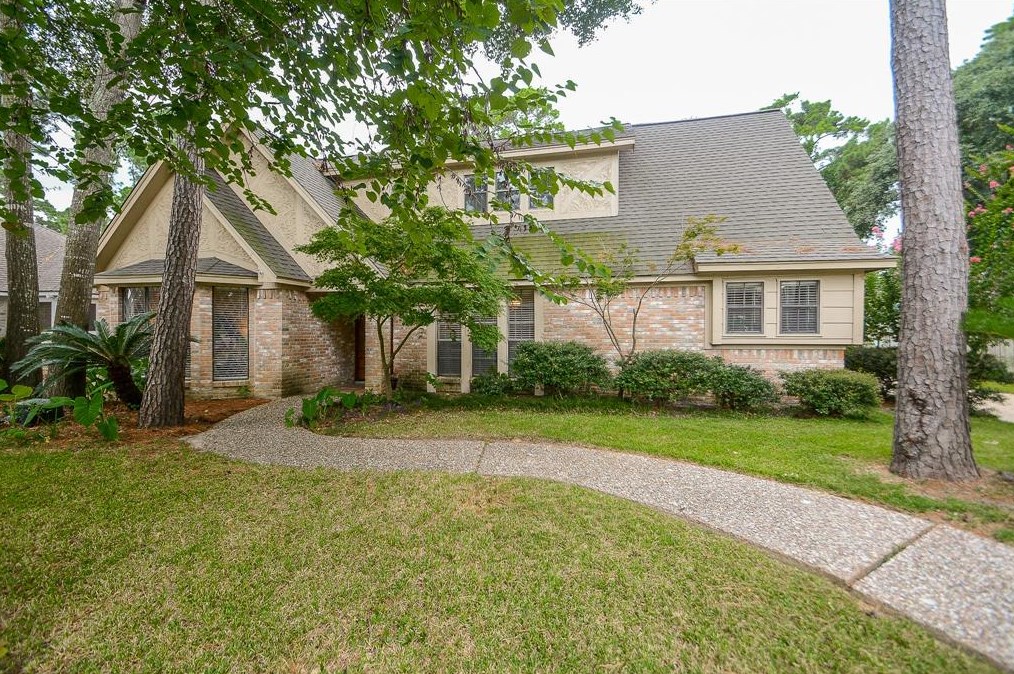17723 Moss Point Dr, Spring, TX 77379-7935
