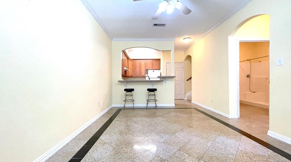 9400 Bellaire Blvd Unit 212, Houston, TX 77036
