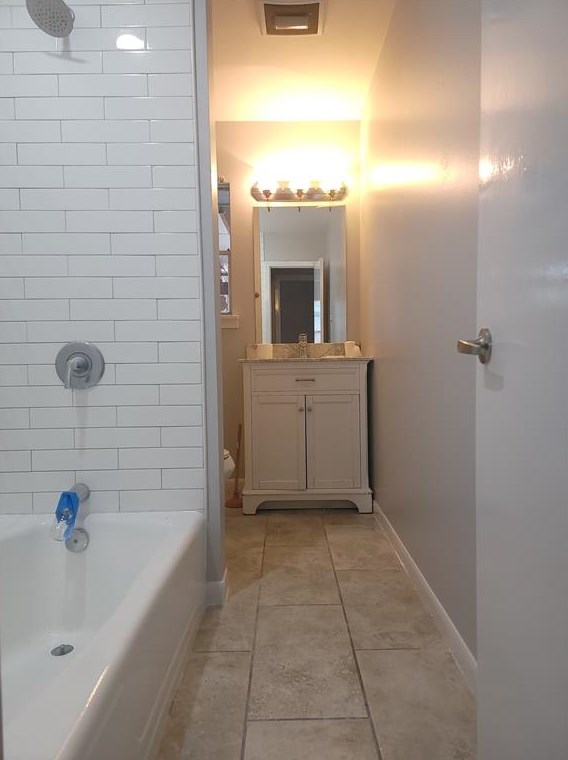 6947 Cole Creek Dr, Houston, TX 77092